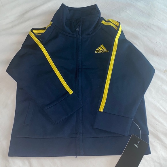 Adidas Tracksuit for BOYS SIZE 12 Months - Picture 2 of 4